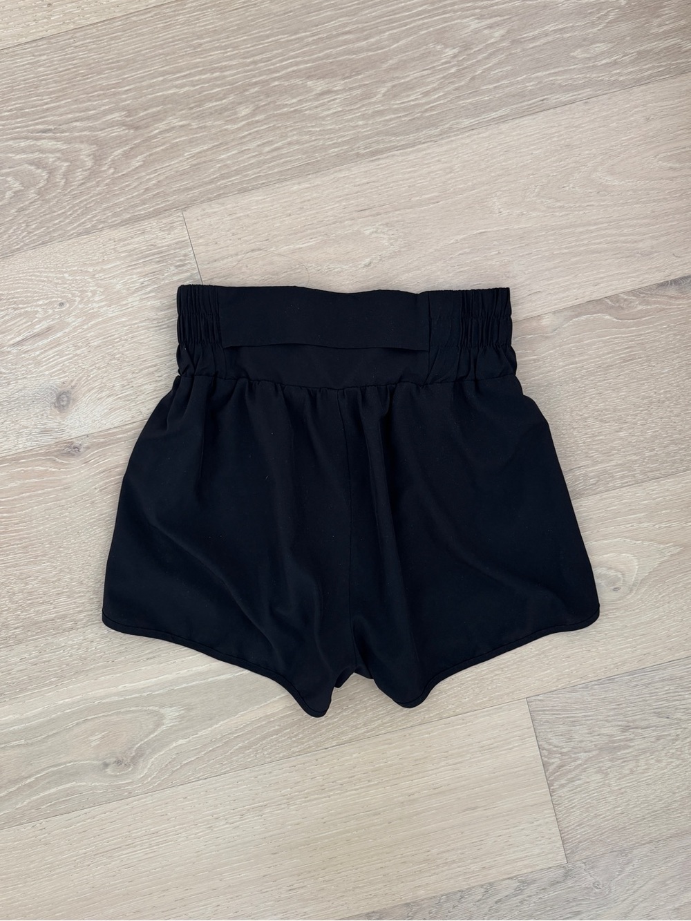 Black High Rise Athletic Pull On Shorts Elastic Waist Women Size M Solid - Picture 3 of 3